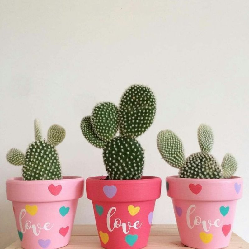 Love Planter (Set Of 3)