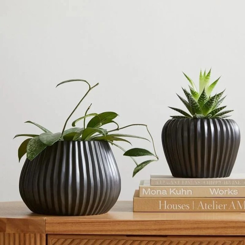 Black Sanibel Planters (Set Of 2)