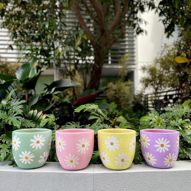 Floral Planter (Set Of 4)