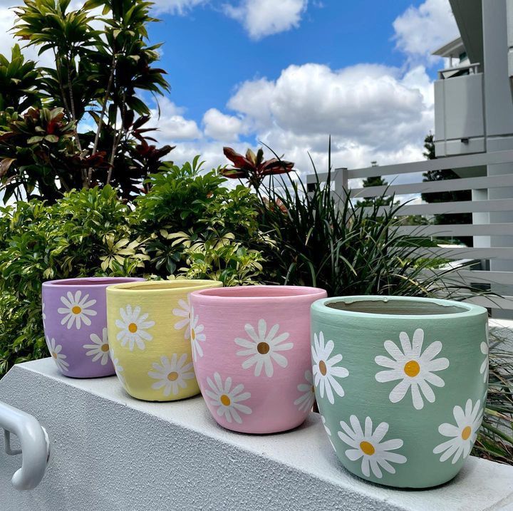 Floral Planter (Set Of 4)